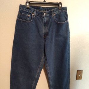 Levi 550 Relaxed Jeans, size W-34; L-32. Excellent Condition.